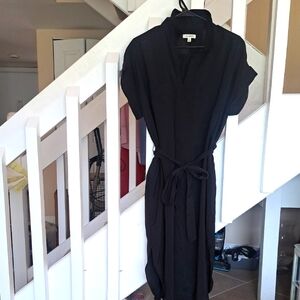 Max Studio Casual Black Short Sleeve Pockets Rounded Hem Collar Dress Sz S EUC